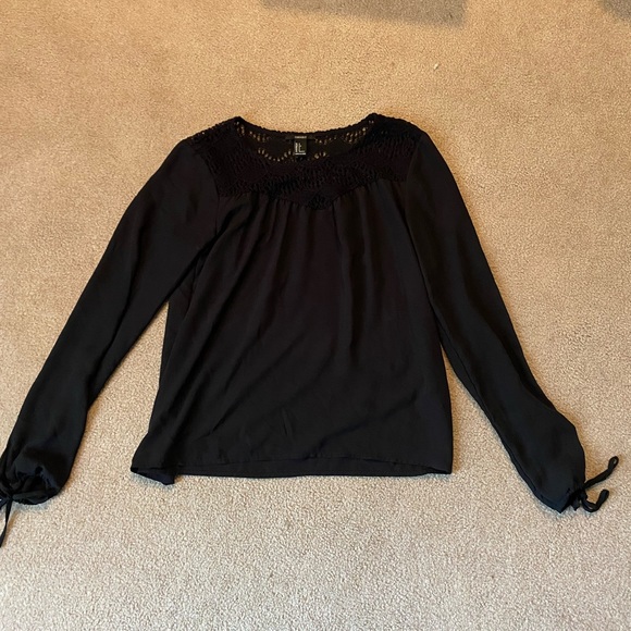 Forever 21 nice top - Picture 1 of 4